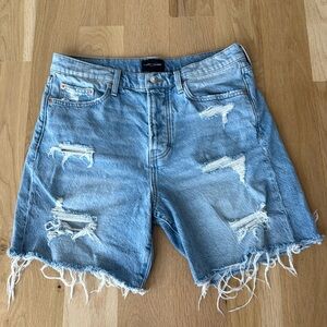 Lucky Brand 90s loose high rise cut off jean shorts size 10/30